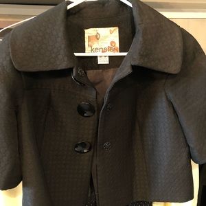 Cropped short sleeve jacket